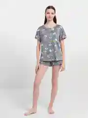 Подарочный набор с пижамой и косметикой для девушки на день рождения и любой праздник