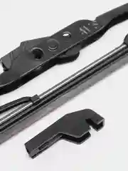 Каркасная щетка стеклоочистителя AVS Classic line CW-13, 33 см