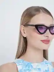 Фиолетовый солнцезащитные очки в форме "Кошачий глаз"