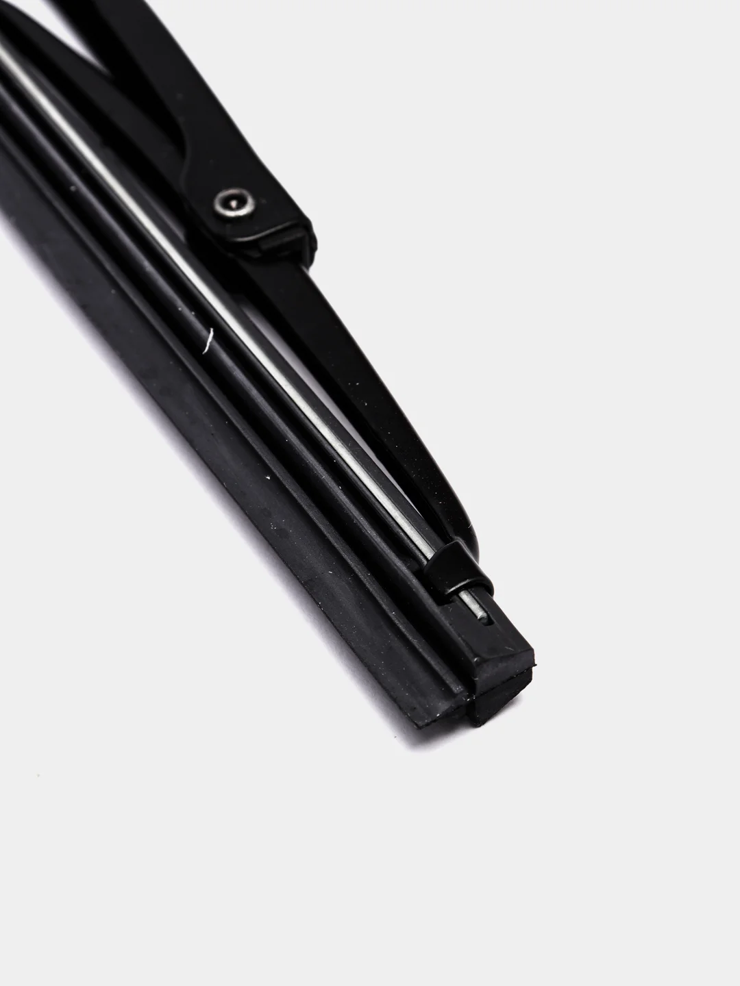 Каркасная щетка стеклоочистителя AVS Classic line CW-21, 53 см