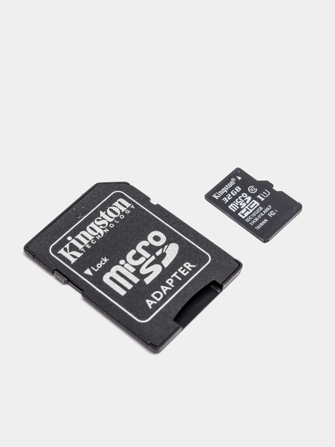 Карта памяти Kingston Micro SD с адаптером купить по цене 1106.02 ₽ в  интернет-магазине Магнит Маркет