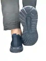 Мужские кроссовки