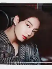 Шоколадный наклейка на банковскую карту "BTS Чонгук"