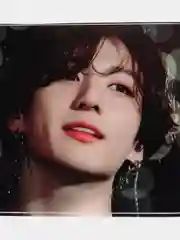 Синий наклейка на банковскую карту "BTS Чонгук"