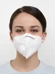 Белый маска многоразовая с клапаном