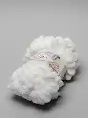 Белый пряжа Alize Puffy