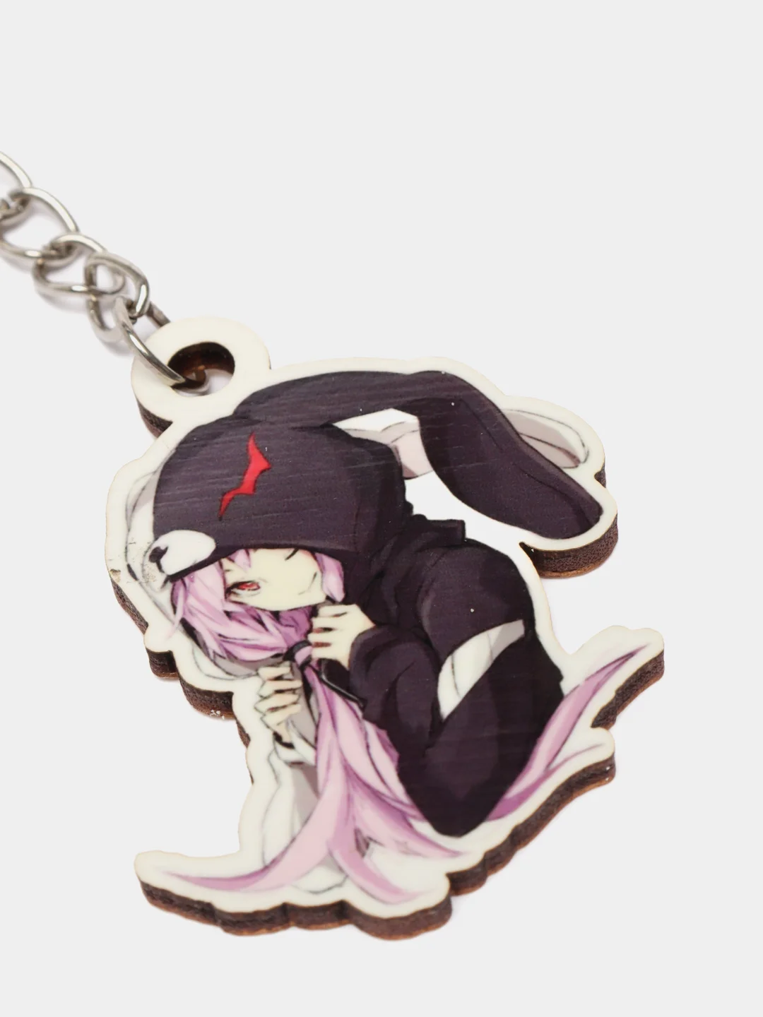Лавандовый брелок деревянный по аниме "Danganronpa"
