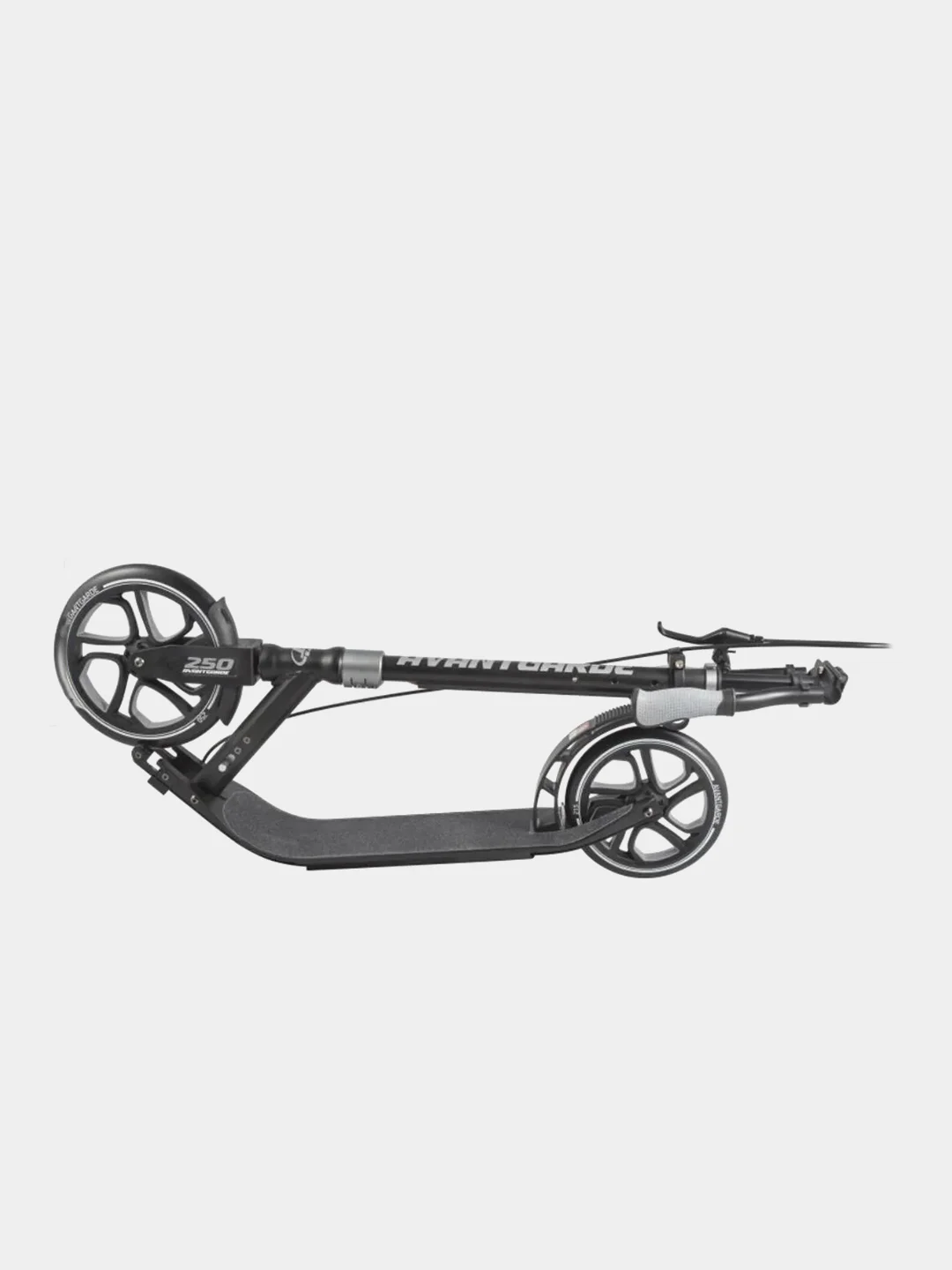 Черный самокат AVANTGARDE 250