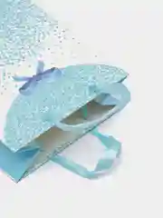 Голубой подарочный пакет