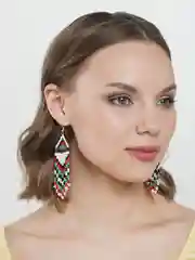 Алый серьги ручной работы