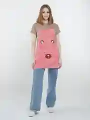 Красный фартук кухонный