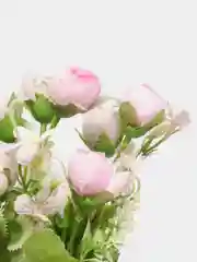 Фиолетовый ранункулюс букет искусственные цветы, пионы, камелии, розы, осока, растения, зелень