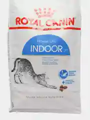 Сухой корм Royal Canin для кошек, живущих в помещении, 2 кг