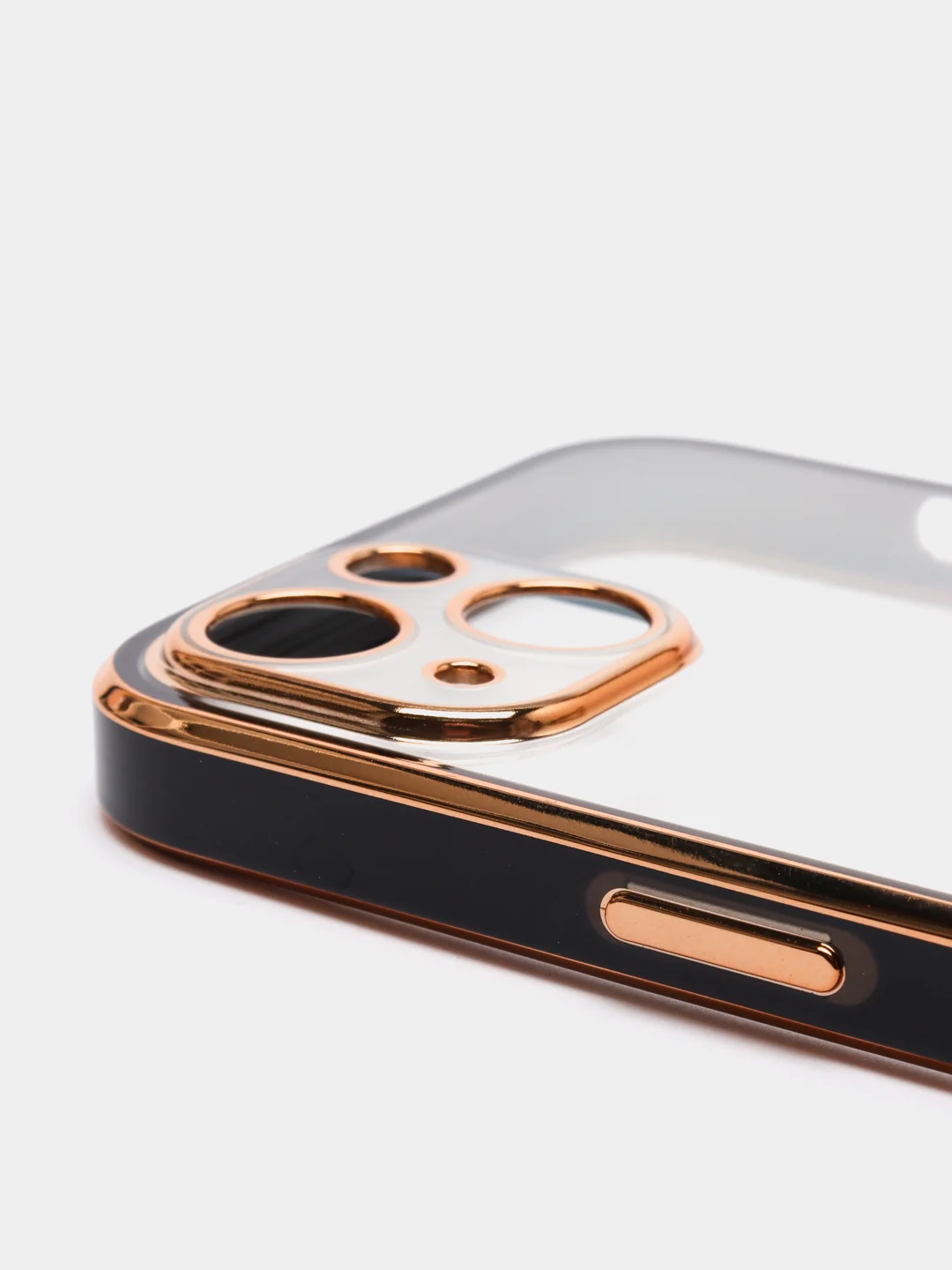 Черный чехол силиконовый с золотым ободком iPhone 13 (6.1)
