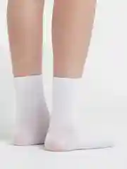 Белый носки средней длины