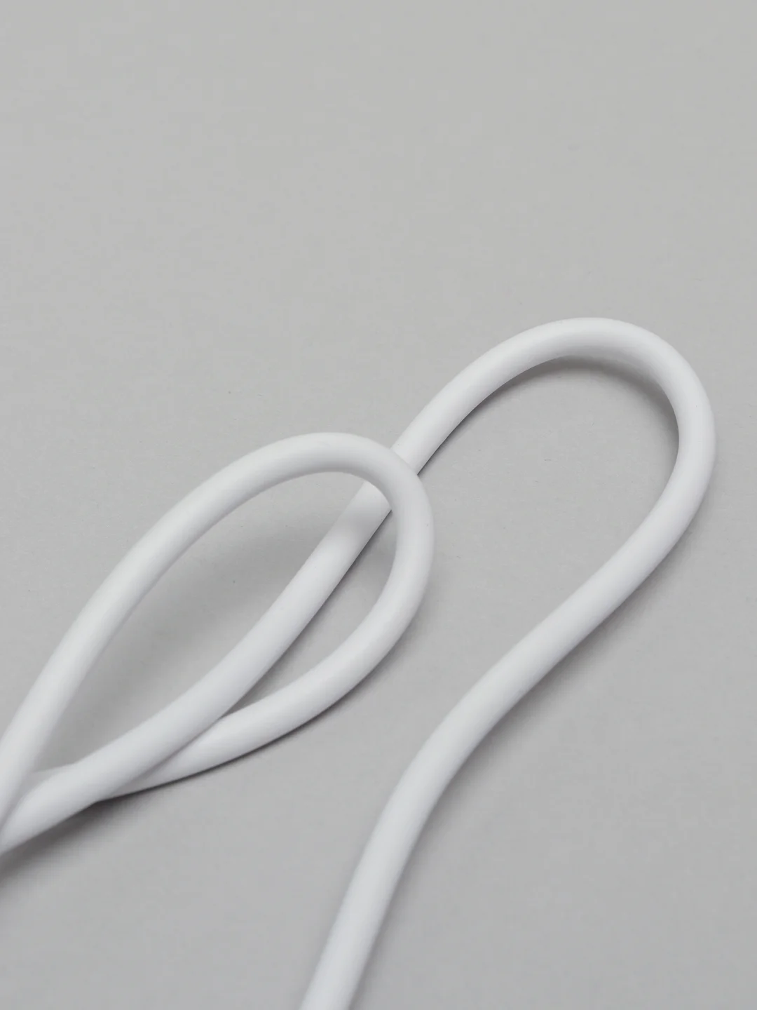 Белый кабель c пружинкой Type-C micro USB, 2м