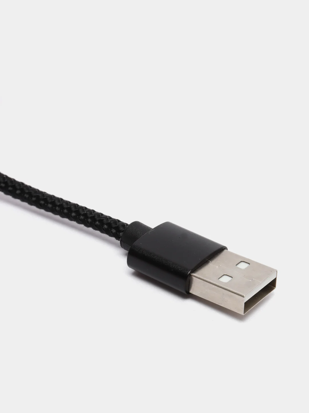 USB кабель в нейлоновой оплетке с магнитным разъемом. Длина 1 метр