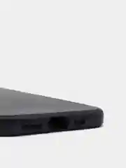 Черный чехол силиконовый для iPhone 12 матовый с защитой камер, закрытым низом и бархатом внутри