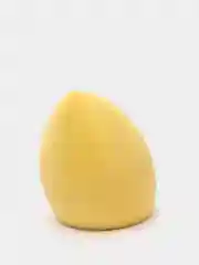 Желтый косметический спонж для макияжа лица