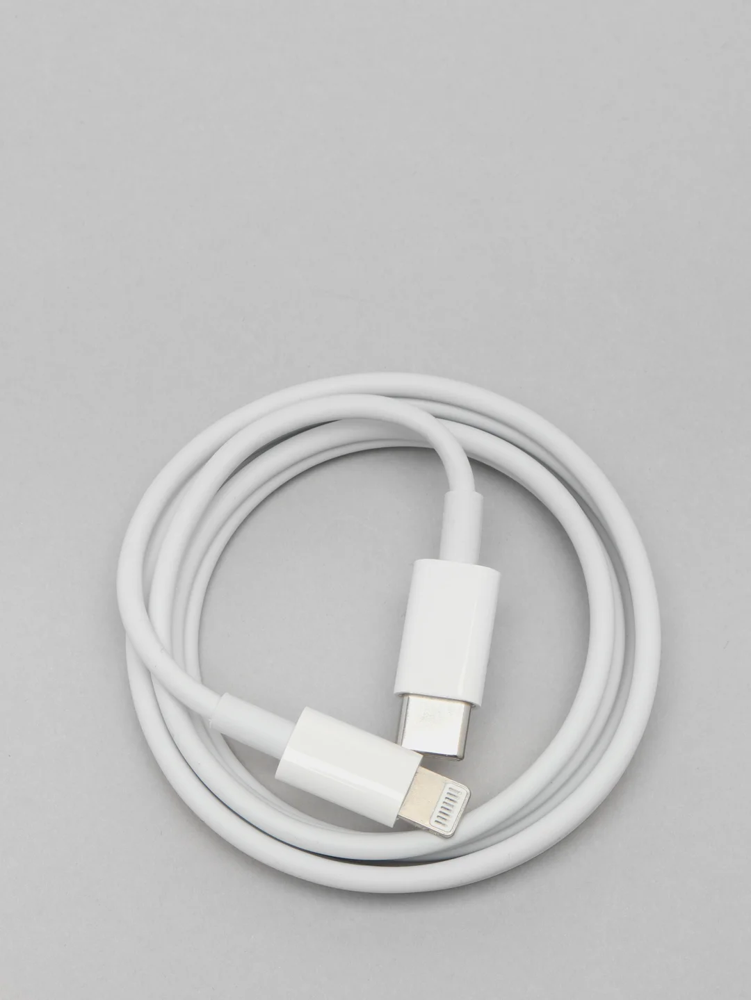 Кабель USB- C Lightning в коробке