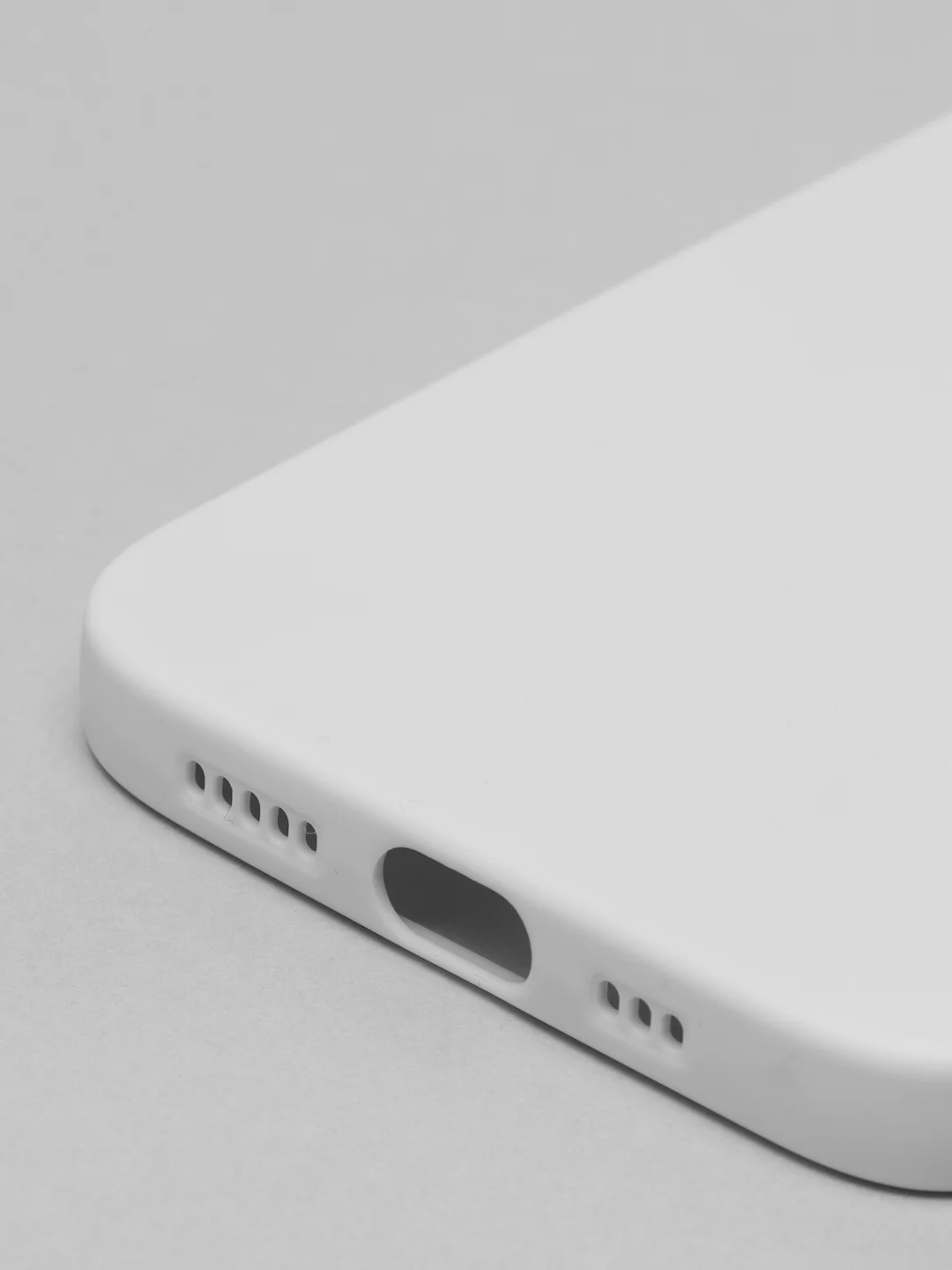 Белый чехол на iPhone 7/8, 7+/8 +, X/XS, XR, 11(все модели), 12(все модели), 13(все модели)