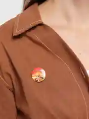Багровый значок на 9 мая