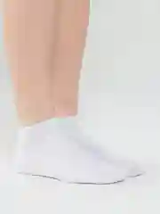 Белый низкие носки