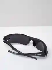 Черный солнцезащитные очки спортивные