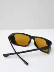 Солнцезащитные очки Polarized "Антифар" с боковой защитой