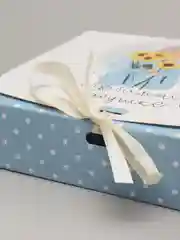 Голубой коробка подарочная «Любимой бабушке», складная