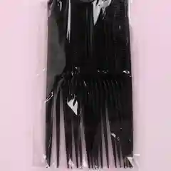 Расчёска с хвостиком, 21 х 2,5 см, цвет чёрный