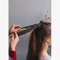 Расчёска с хвостиком, 21 х 2,5 см, цвет чёрный