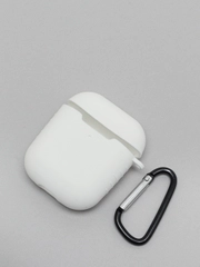Силиконовый чехол для беспроводных наушников AirPods