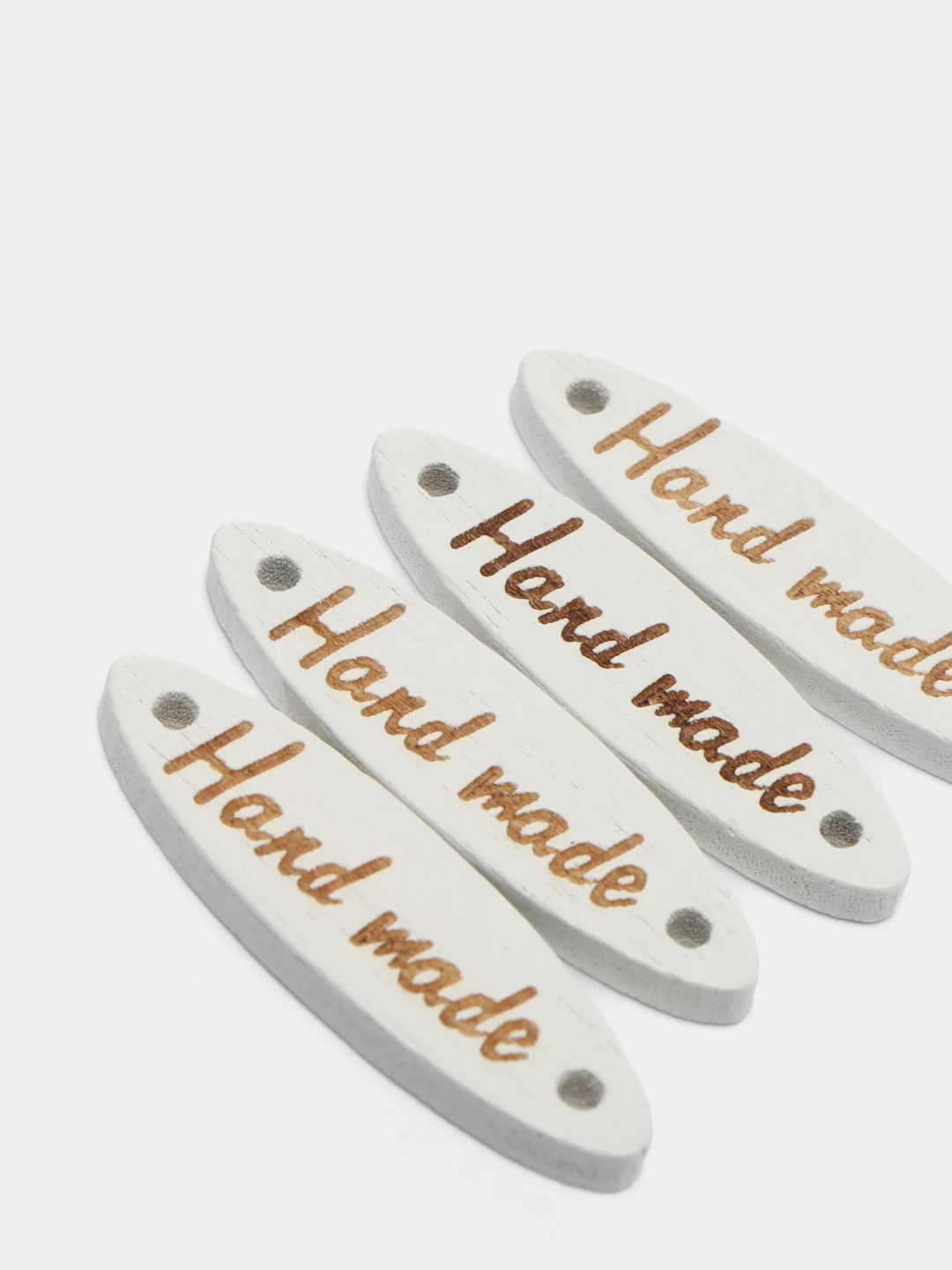 Белый пуговицы-шильдик "Hand made", деревянные