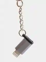 Серебряный переходник с microUSB на iPhone