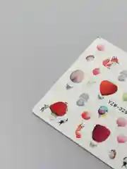 Белый слайдеры для дизайна ногтей