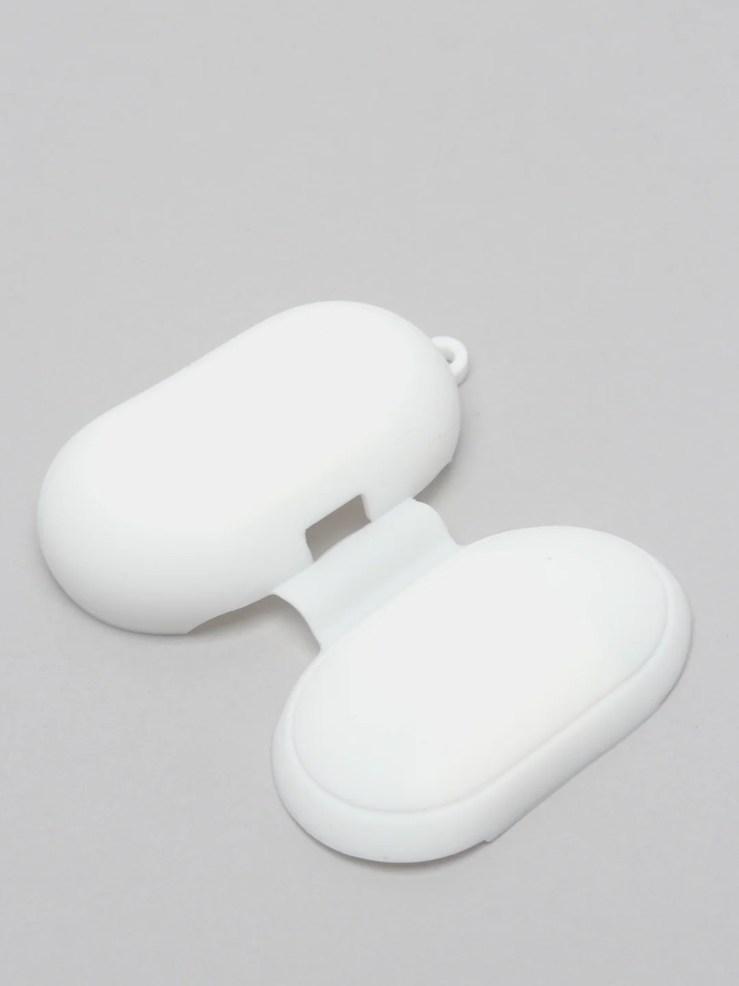 Белый силиконовый чехол для Samsung Galaxy Buds / Buds plus