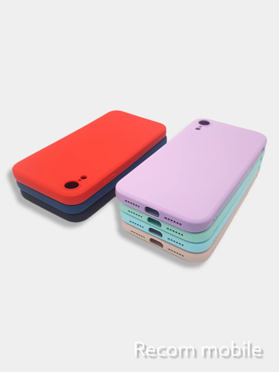 Чехол для iPhone XR матовый силиконовый с закрытым низом и бархатом внутри
