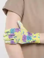 Салатовый перчатки садовые
