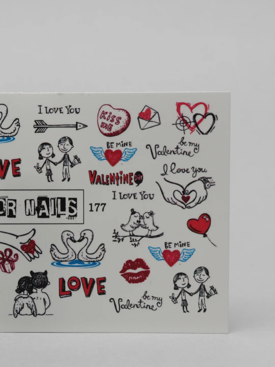Слайдер для дизайна ногтей Love, на белый фон, 177
