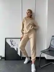 Костюм спортивный женский