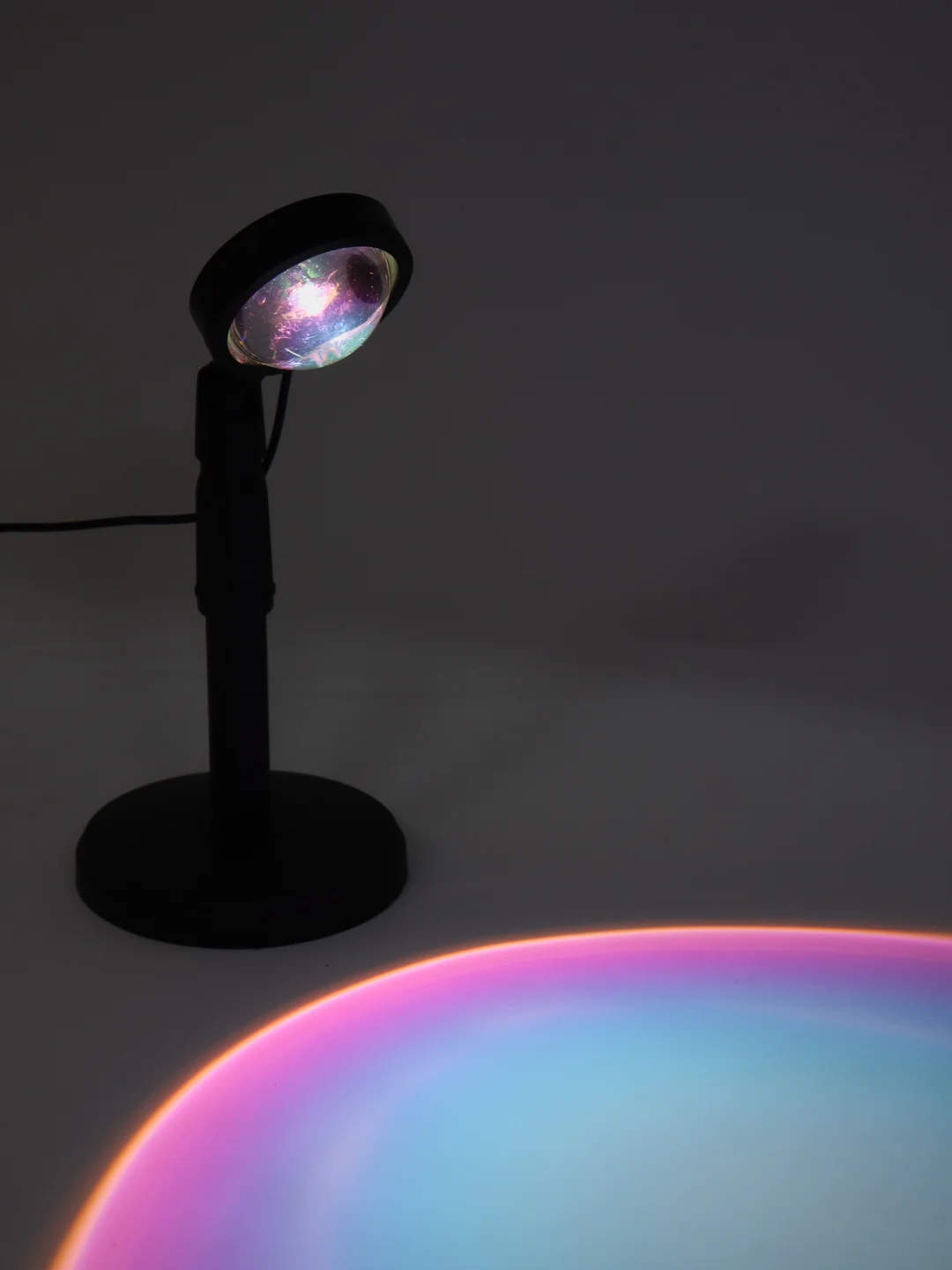 Sunset Lamp Лампа Закат Тик-Ток Лампа Проекция Солнца Лампа проецирующая солнце Светильник