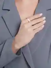 Белый кольцо женское