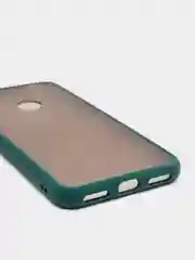 Зеленый чехол Honor 8A / 8A Prime / Huawei Y6 2019 / Y6 Prime 2019 матовый с цветными кнопками