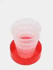 Красный складной стакан