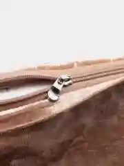 Коричневый настульники