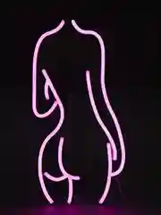 Вишнёвый светодиодная LED лампа-ночник в виде девушки, подарок на 8 марта