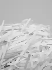 Белый бумажный наполнитель 4 мм, 16 цветов