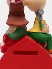 Копилка Love и Kiss me