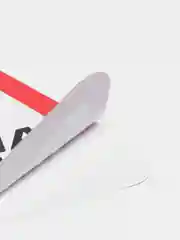 Наклейка на авто "Еду на автопилоте"